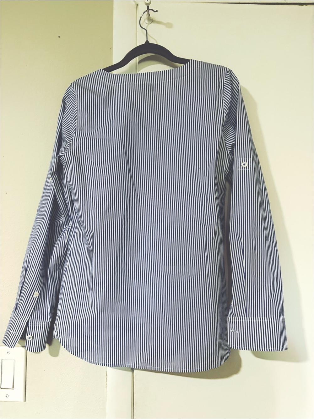 Vineyard vines stripped shirt - Picture 2 of 4